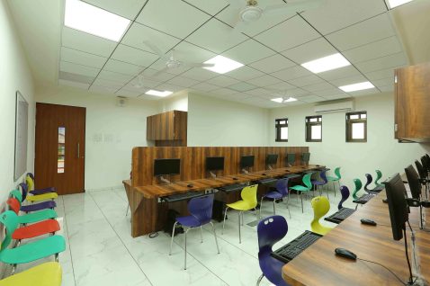 PODAR SCHOOL (44 of 1960)